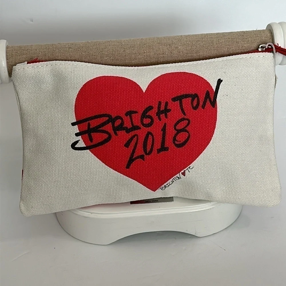 Brighton Canvas Zip Makeup Bag 2018 Fashionistas Love From Brighton Heart NWT